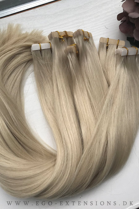 Blond #613 50 cm tape extensions 50 gram
